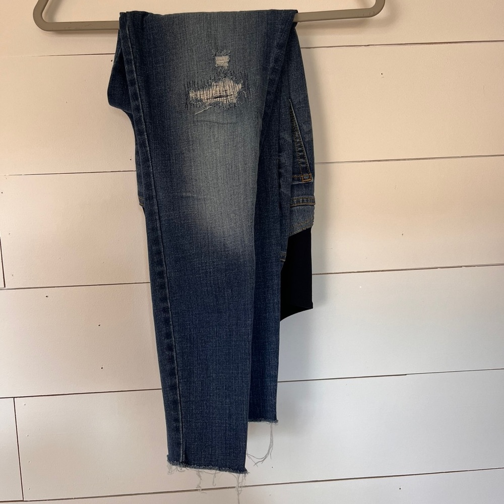 Isabel Maternity Lightly Distressed Jeans